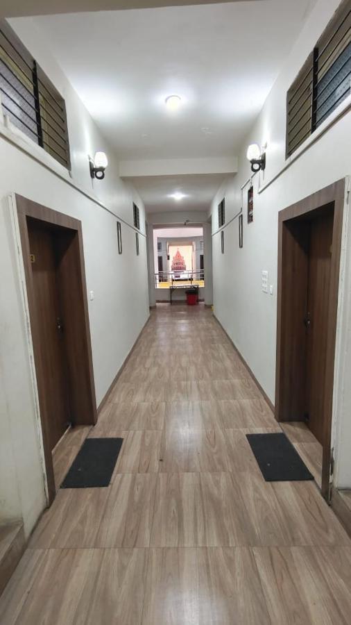 Hotel Shivanjali Palace 우자인 외부 사진